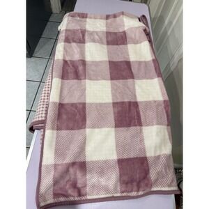 Cuddl Duds Pink Buffalo Check Throw Blanket Plush Reversible Lap Blanket